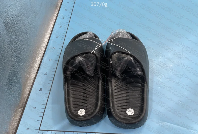 Slide Nike baratin 2