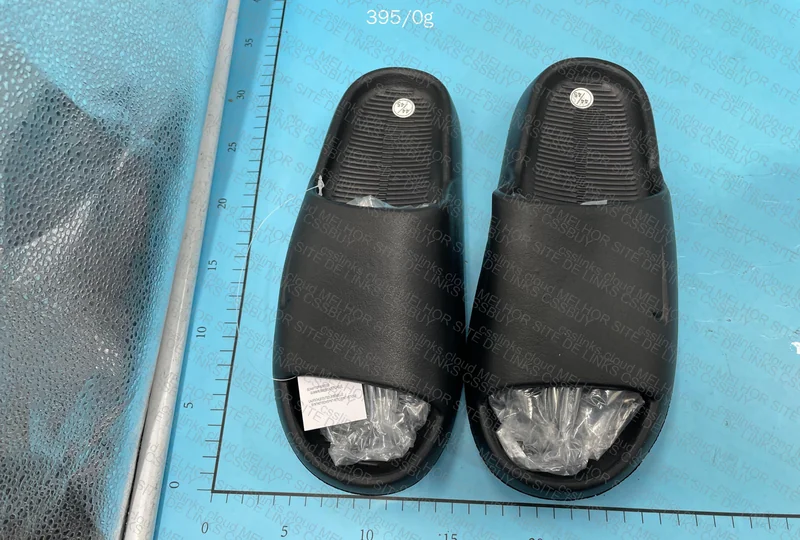 Nike Black Slide