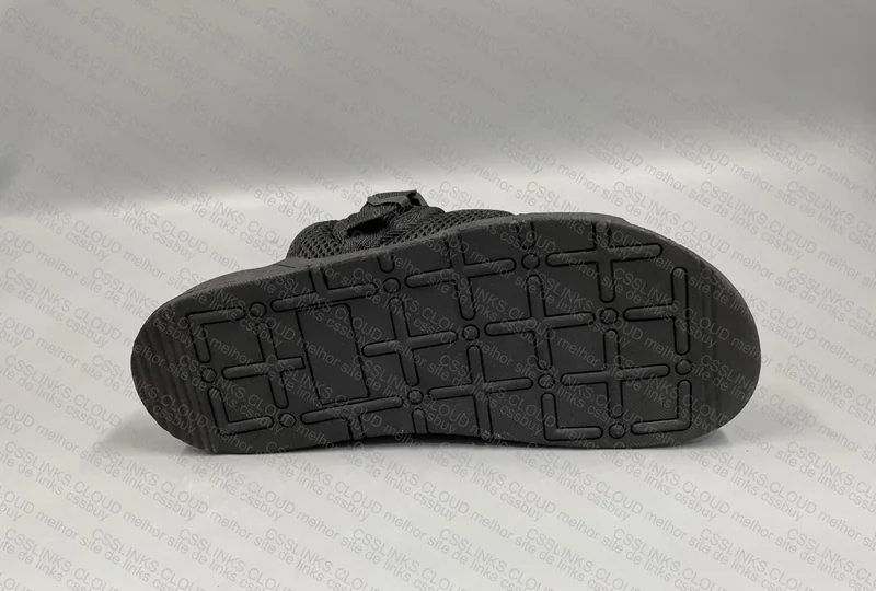 Slide Visvim 4