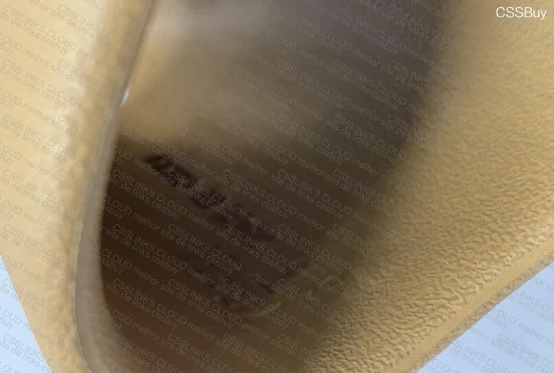 Slide Yeezy 7