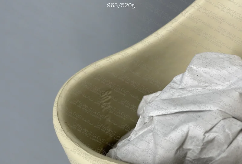 slide yeezy 8