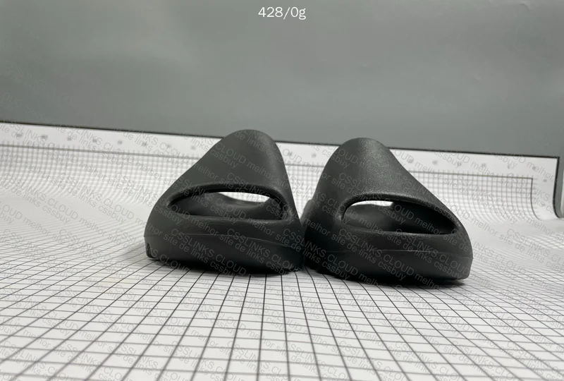 Slide Yeezy 2