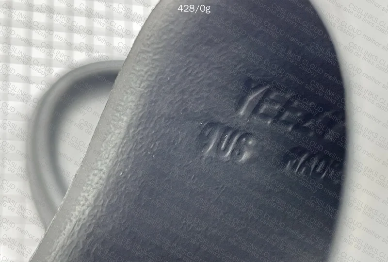 Slide Yeezy 9