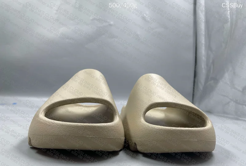 Slide Yeezy 28 yuan 4