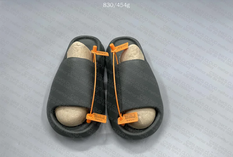Slide Yeezy Granite