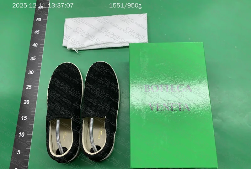 Slip on Bottega Veneta 9