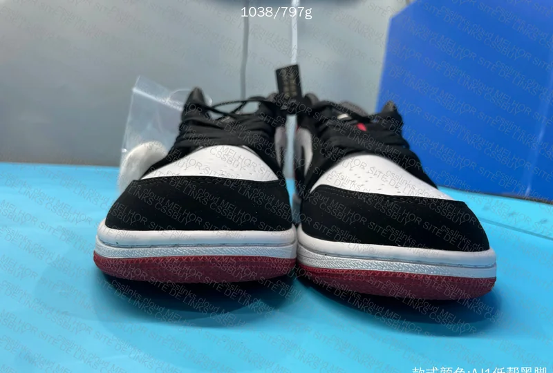Small DT - Air Jordan 1 4