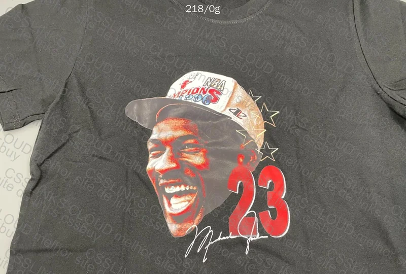 Sneaker e T-SHIRT Jordan 6