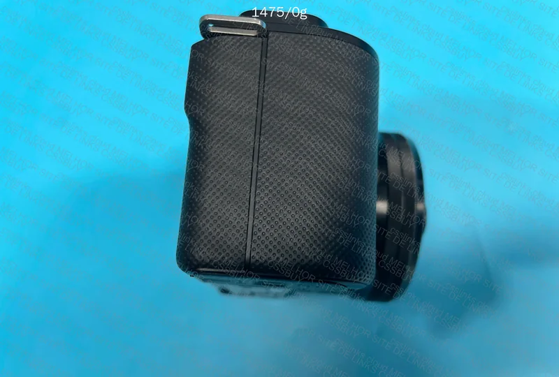 Sony ZVE10 + Lens and Accessories 5