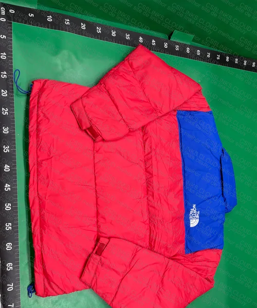 SORTEIO The North Face TNF Nuptses Husky 4