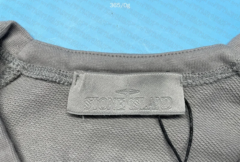 Stone Island Crewneck Sweatshirt in Dust Grey c/NFC 4