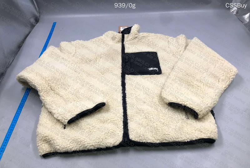 stussy 8 ball fleece 2