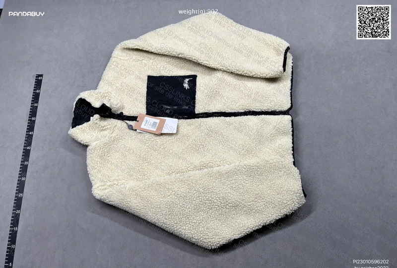 Stussy 8 Ball Sherpa Reversible Jacket 3
