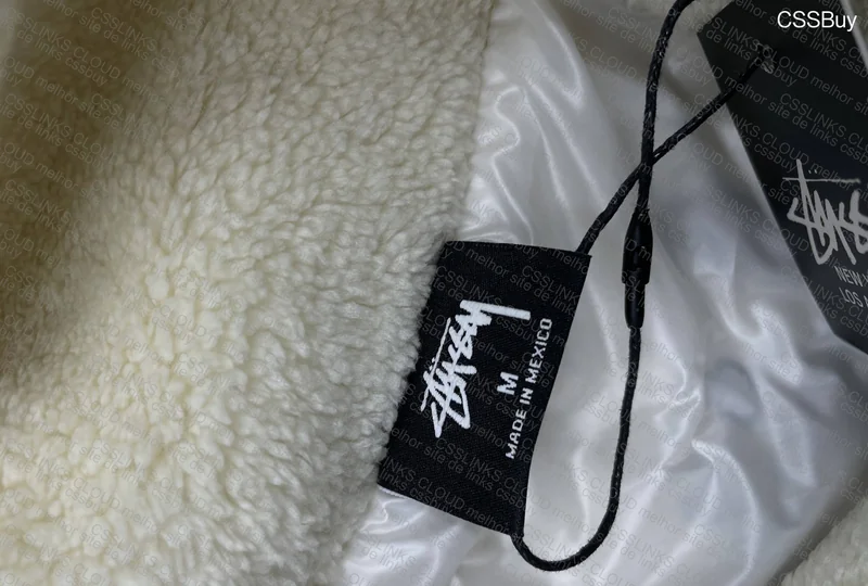 Stussy Fleece Creamy White - Husky 3