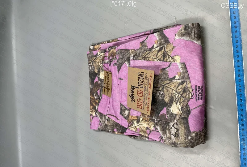 STUSSY REALTREE EDGE BIG OL’ JEANS PINK PANTS 2