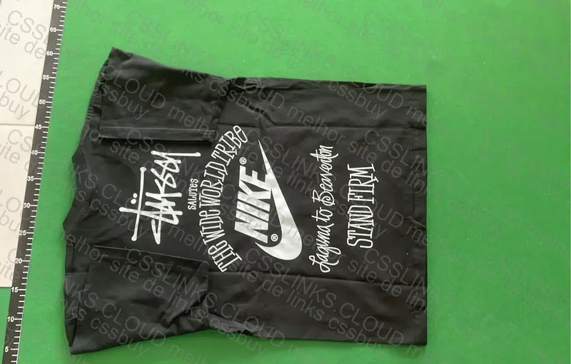 Stussy t-shirt