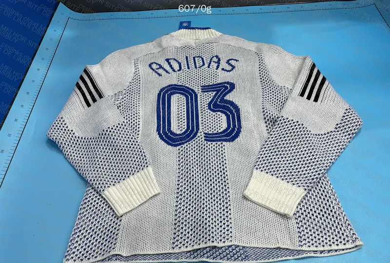 Adidas Sweater 4