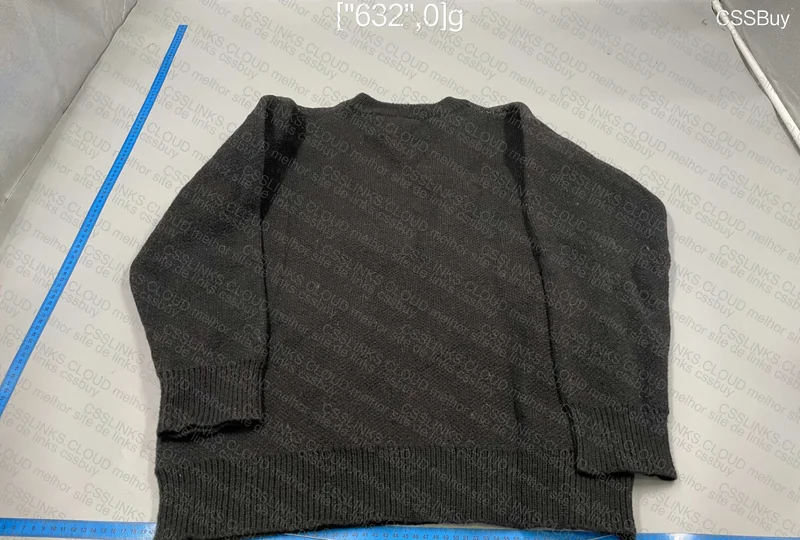 Off-White Sweater 3