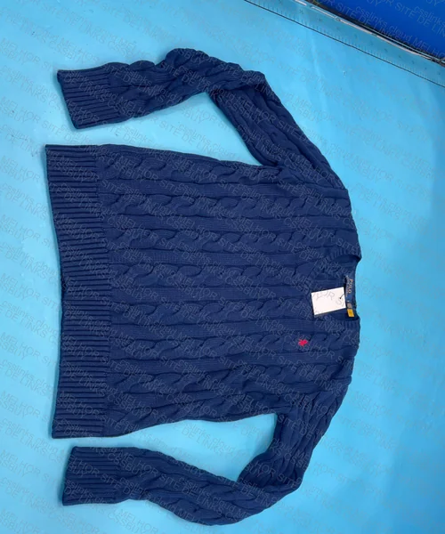Ralph Lauren Sweater 2