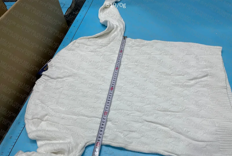 White Ralph Lauren Sweater with Measurements 4