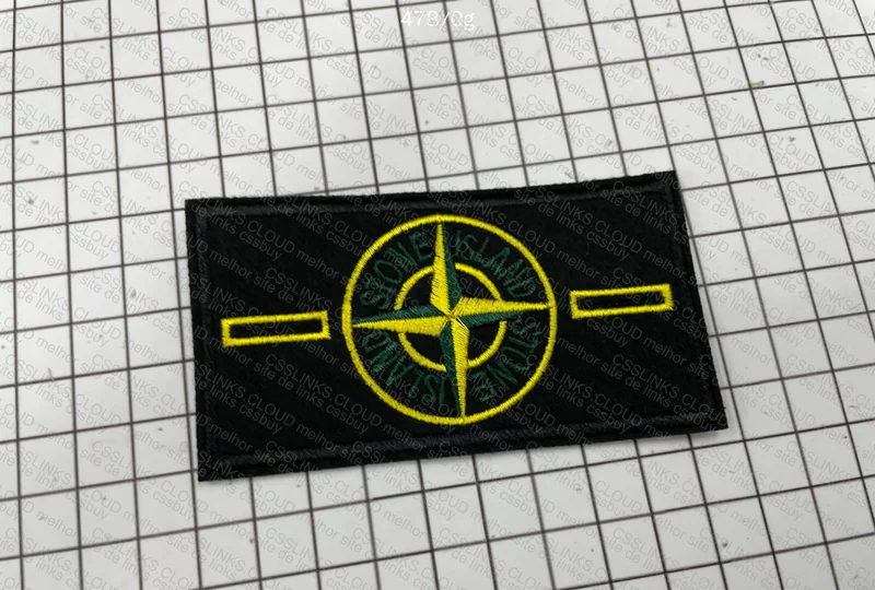 STONE ISLAND Sweater 4
