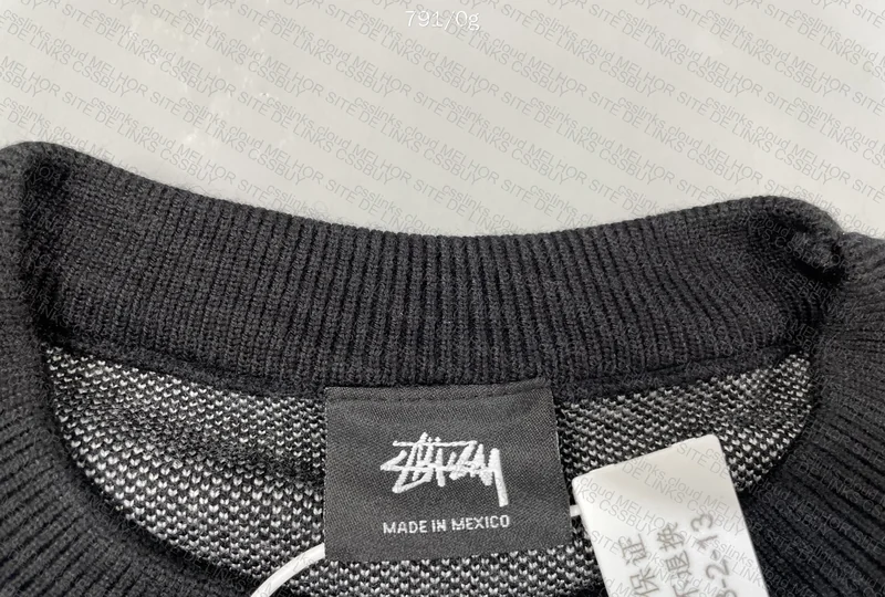STUSSY Sweater 4