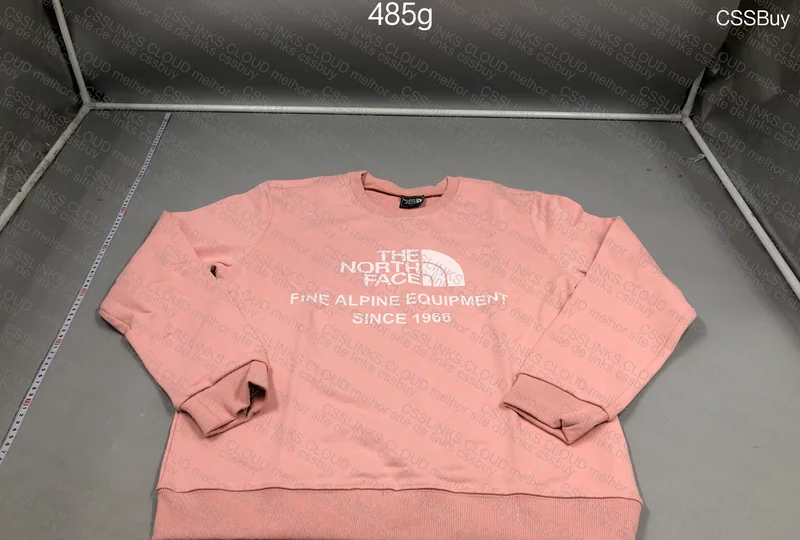 TNF Husky Sweater 4
