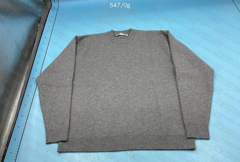 Zara Sweater (Chinese sellers want to make a deal for Chinese New Year) 2