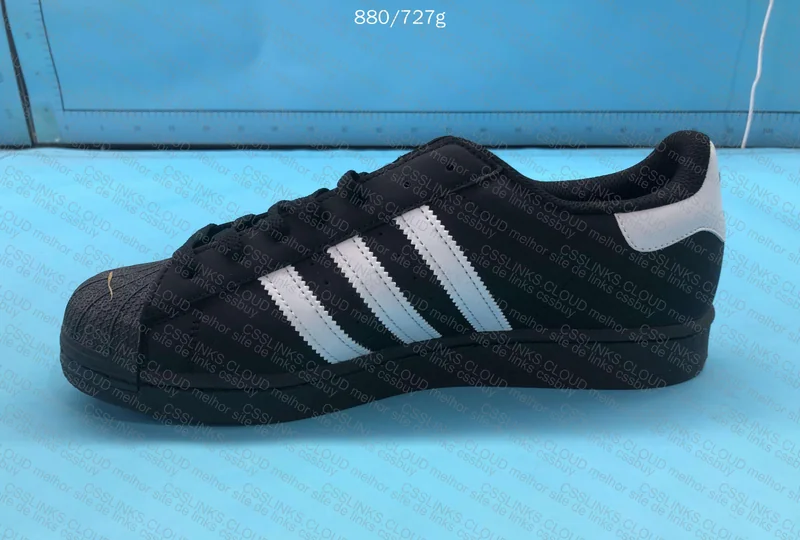Black Superstar 60¥ 8
