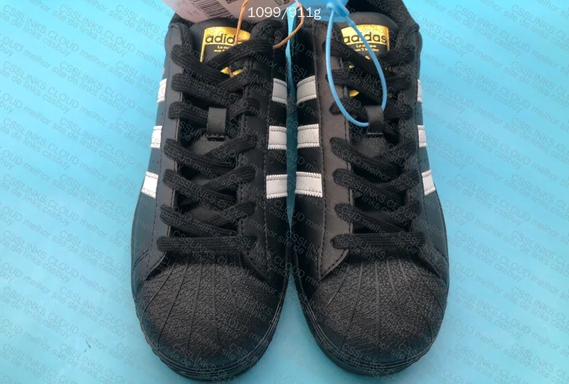 Superstars Adidas