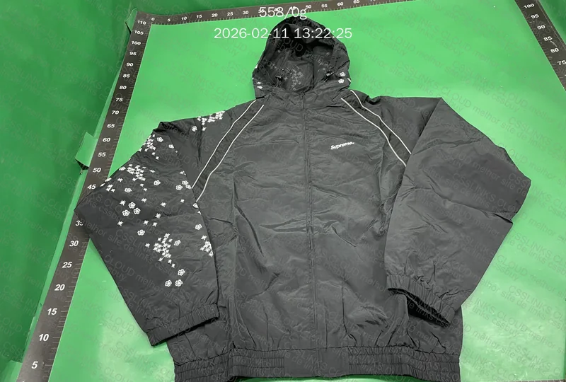 Supreme AOI Glow-in-the-Dark Track Jacket (Com Medidas) 3