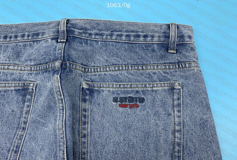 Supreme baggy jeans 4