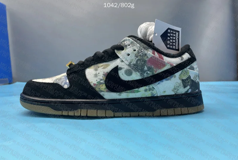 Supreme Dunk SB 4