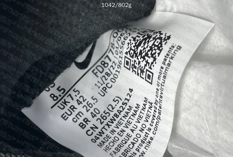 Supreme Dunk SB 6