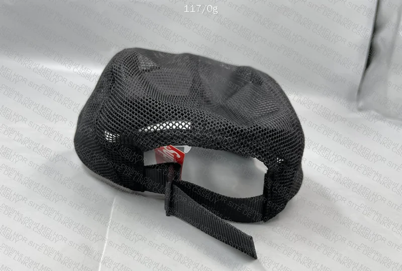 supreme hat 3