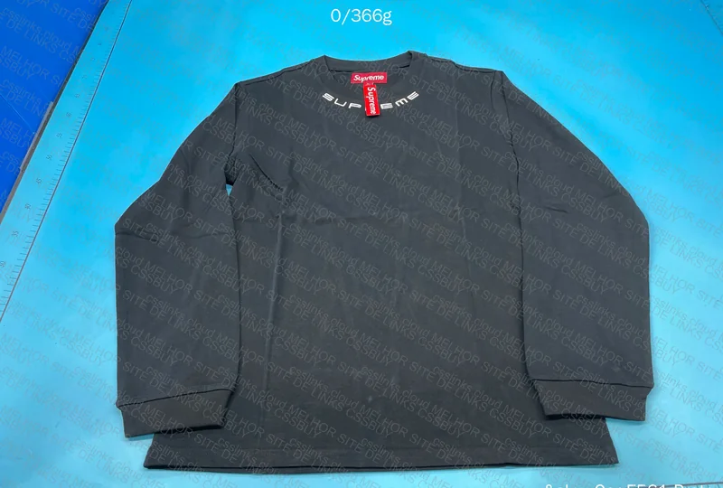 SUPREME LONGSLEEVE