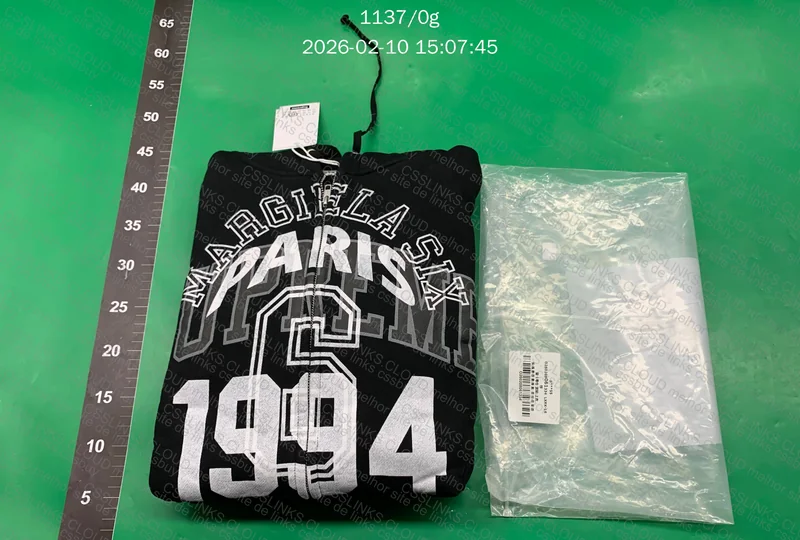 Supreme MM6 Maison Margiela 4