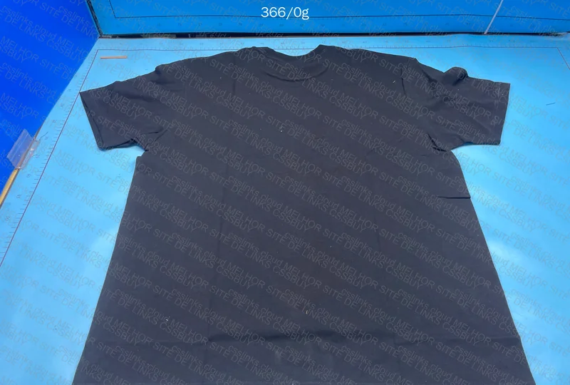 Supreme tee