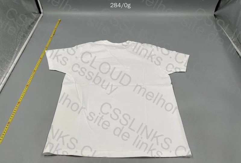 Supreme Tonal White e Tonal Black 10