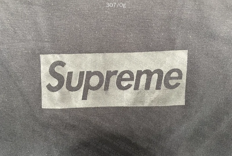 Supreme Tonal White e Tonal Black 3