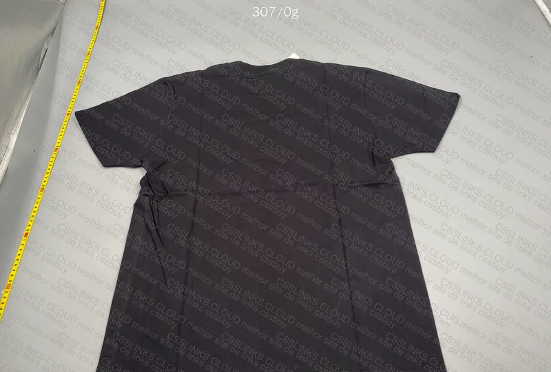 Supreme Tonal White e Tonal Black 4