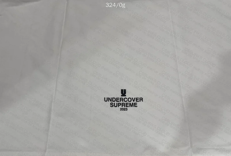 supreme tshirt AJUDA 🆘🆘 5