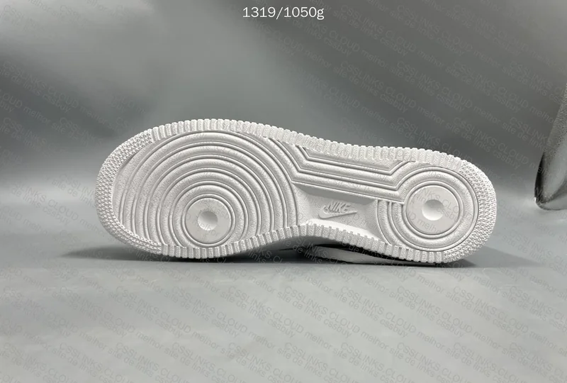 SUPREME X AIR FORCE 1 Swoosh 6