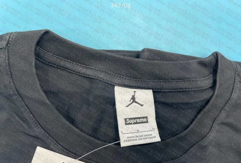supreme x jordan biggie 2