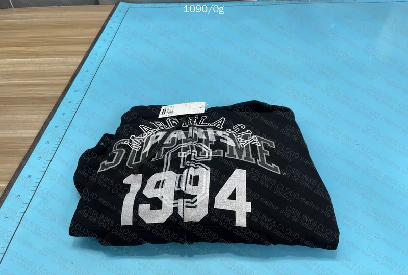 supreme x maison margiela hoodie 2