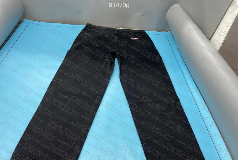 Supreme x Martine rose, “baggy” jeans e jersey sup