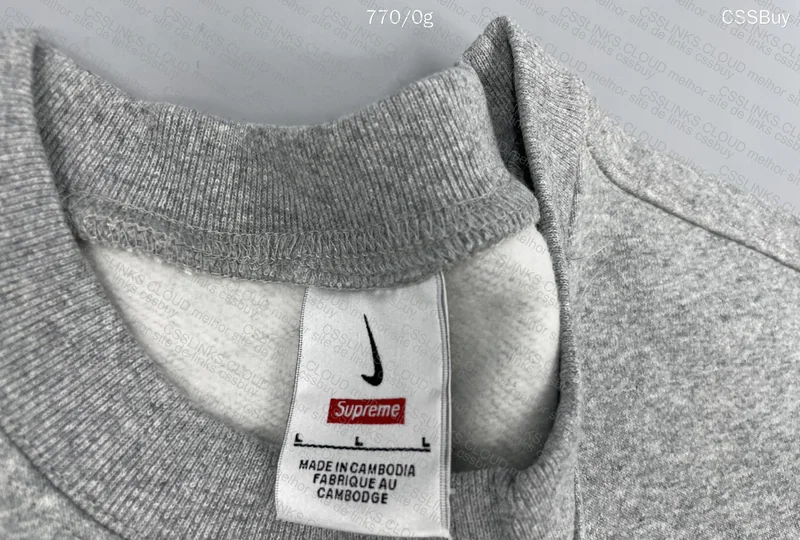 Supreme x Nike Crewneck Arc 3