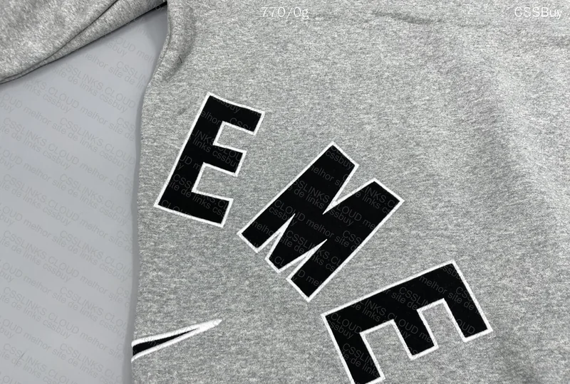 Supreme x Nike Crewneck Arc 4