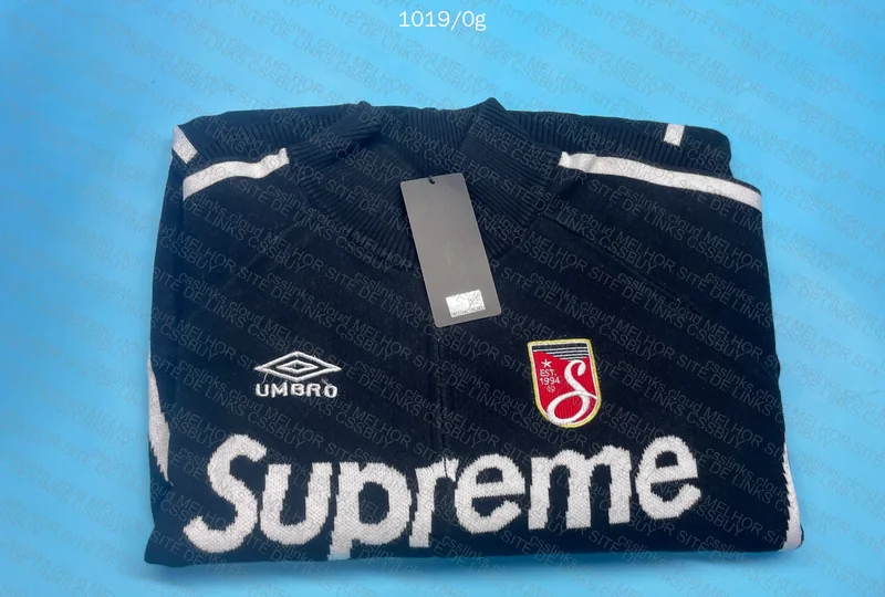 Supreme x Umbro Sweater 3