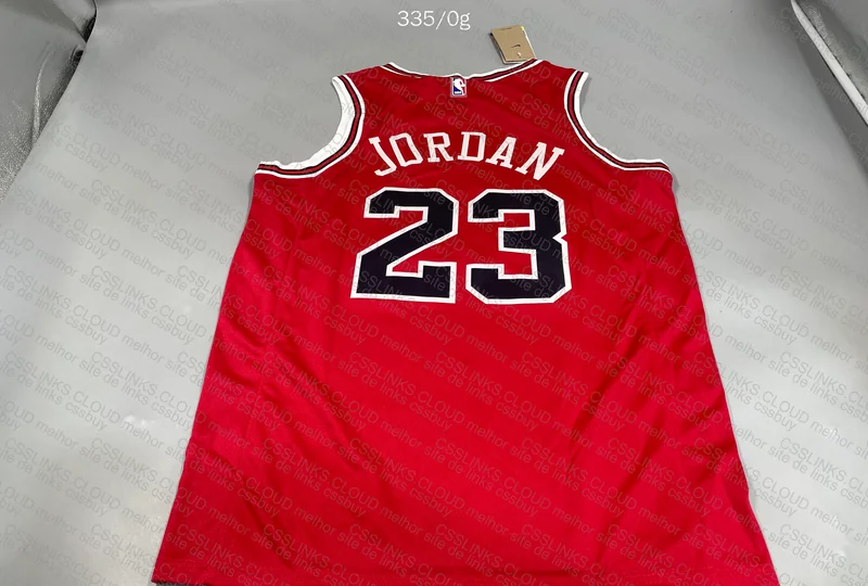 Swingman Chicago - MJ The Greatest